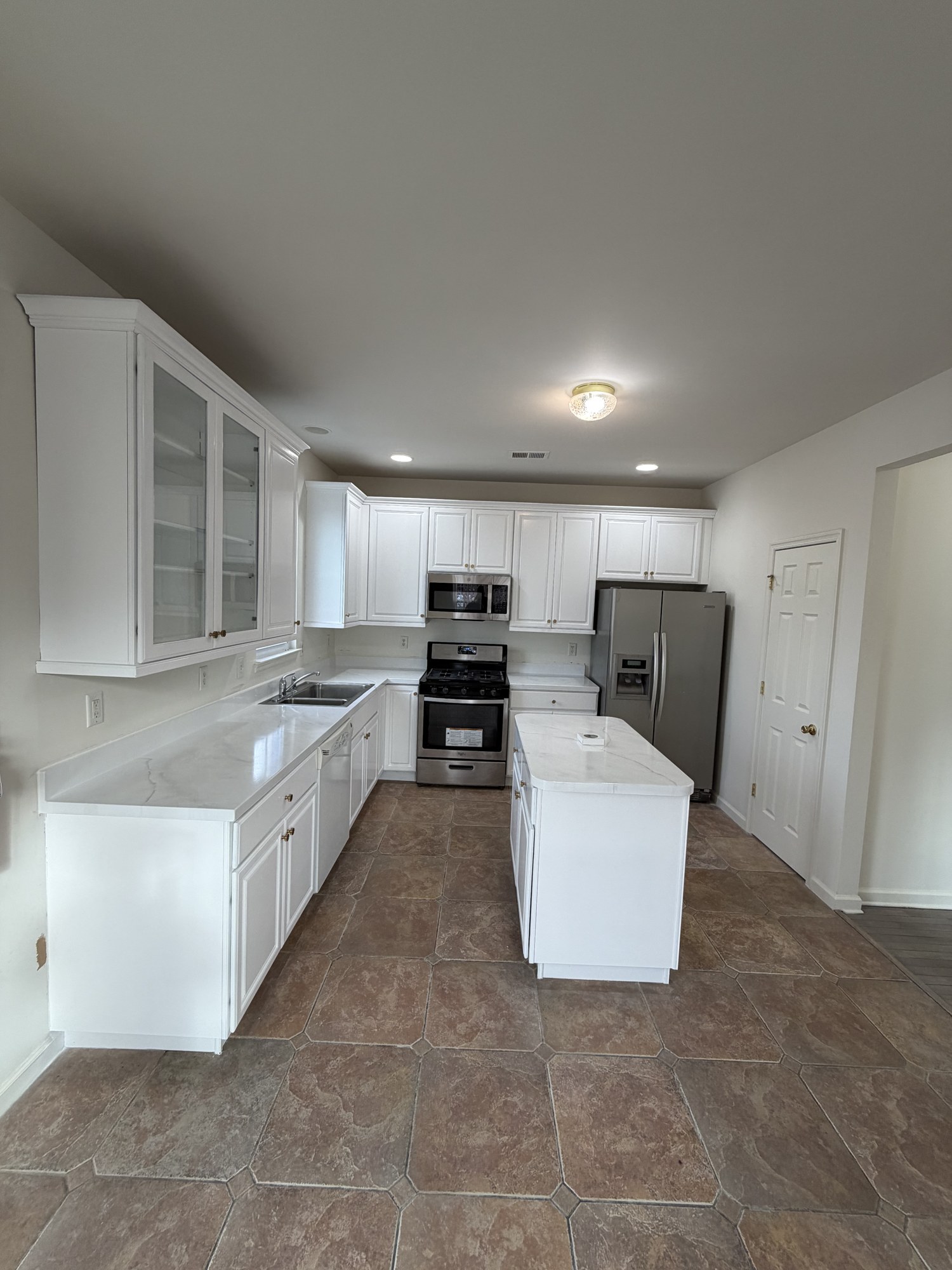 Kitchen remodel by IAC Home Improvement